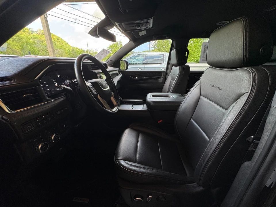 2022 GMC Yukon 5th Gen - Image 21 of 21