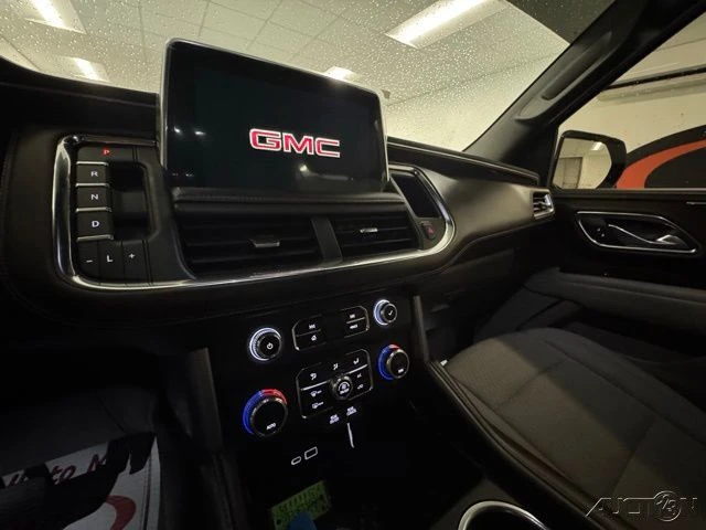 2022 GMC Yukon 5th Gen - Image 16 of 18