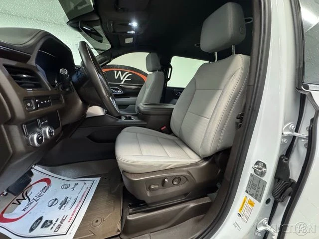 2022 GMC Yukon 5th Gen - Image 15 of 18