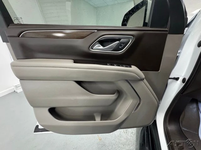 2022 GMC Yukon 5th Gen - Image 13 of 18