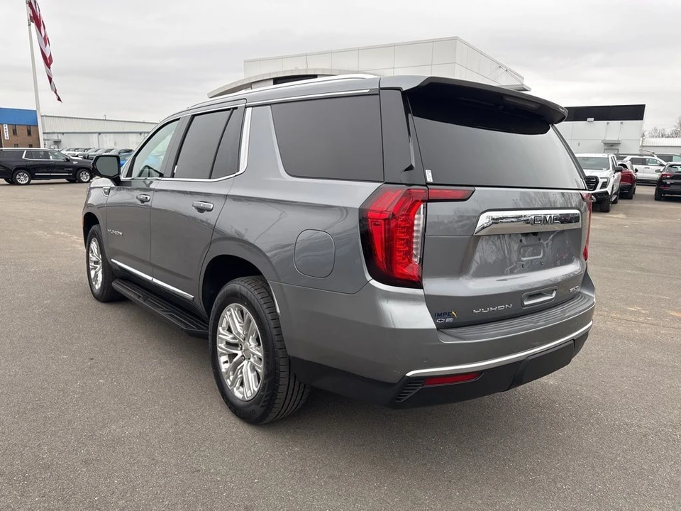 2022 GMC Yukon 5th Gen - Image 3 of 12