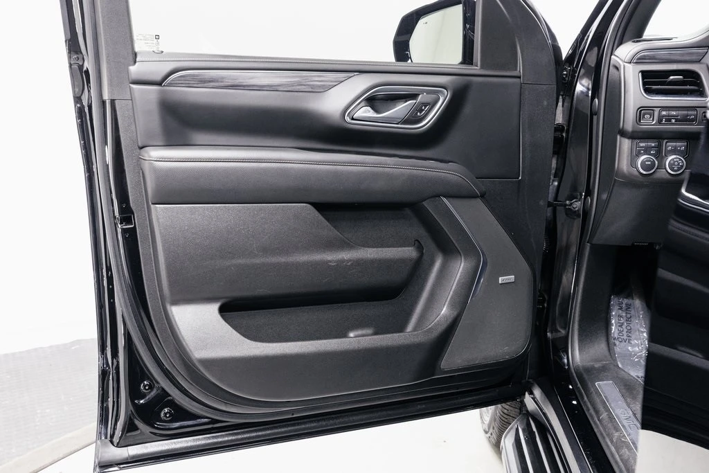 2022 GMC Yukon 5th Gen - Image 5 of 12