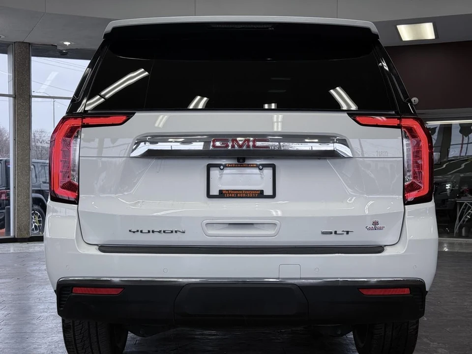 2022 GMC Yukon 5th Gen - Image 14 of 21