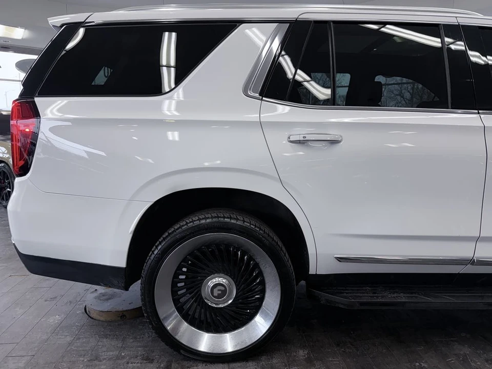 2022 GMC Yukon 5th Gen - Image 8 of 21