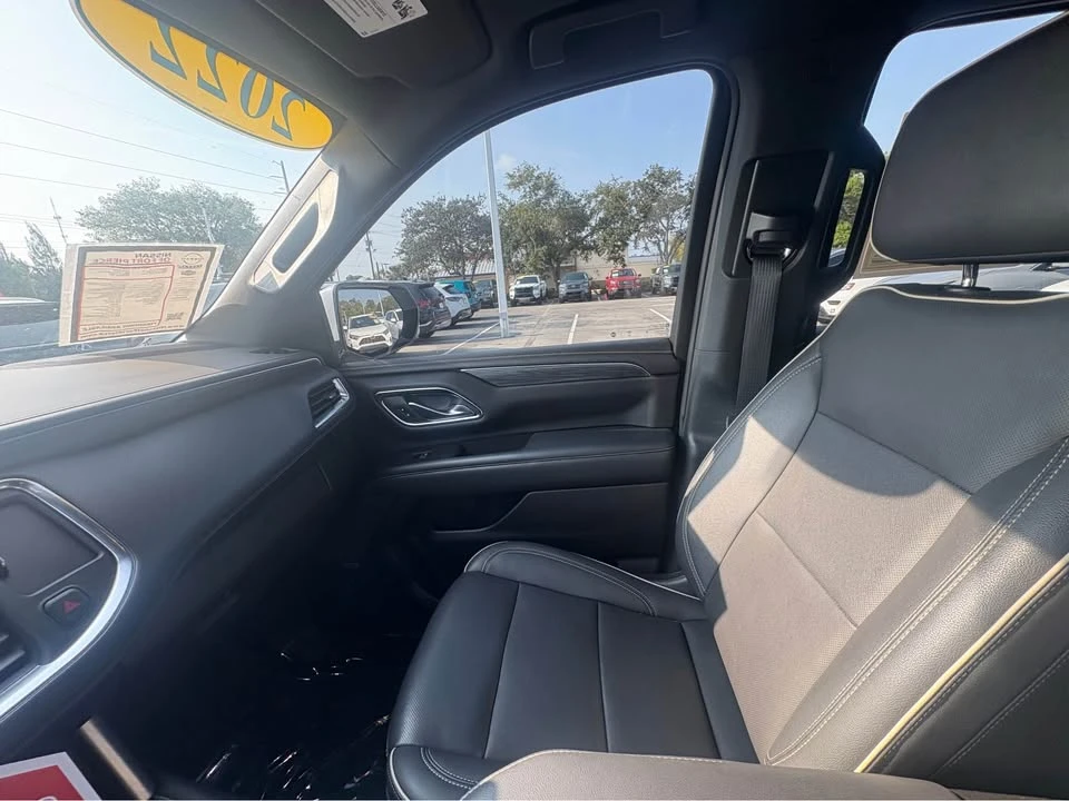 2022 GMC Yukon 5th Gen - Image 10 of 12