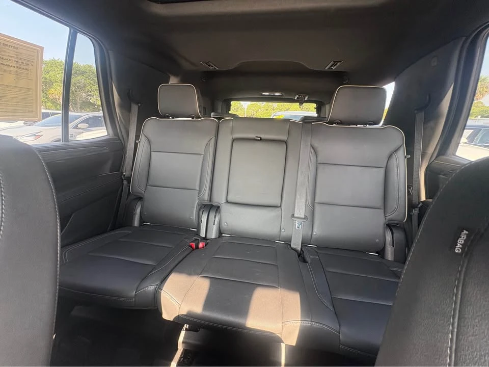 2022 GMC Yukon 5th Gen - Image 9 of 12