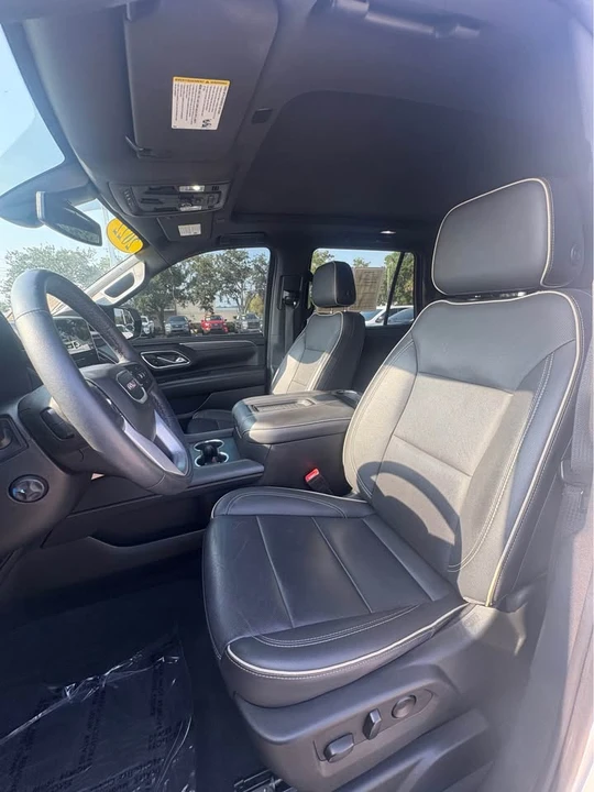 2022 GMC Yukon 5th Gen - Image 8 of 12