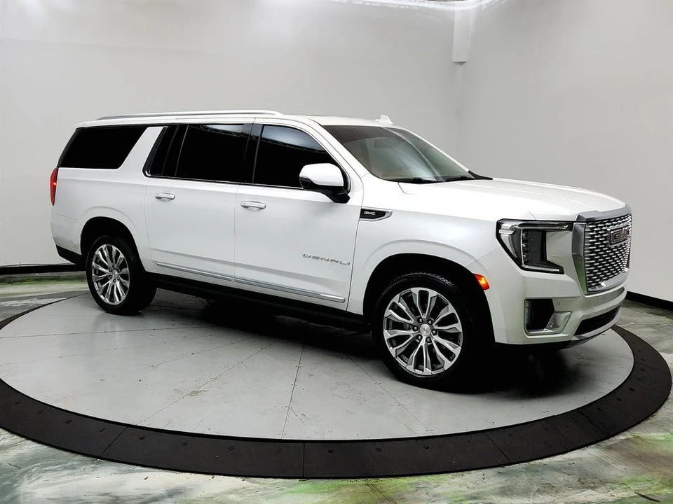 2022 GMC Yukon 5th Gen - Image 3 of 21