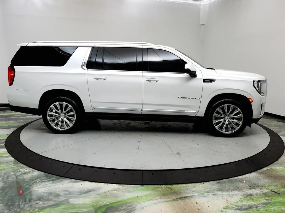 2022 GMC Yukon 5th Gen - Image 4 of 12