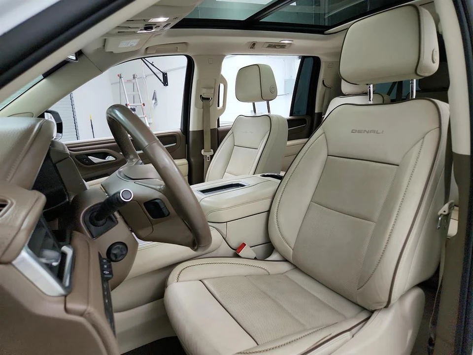2022 GMC Yukon 5th Gen - Image 14 of 21
