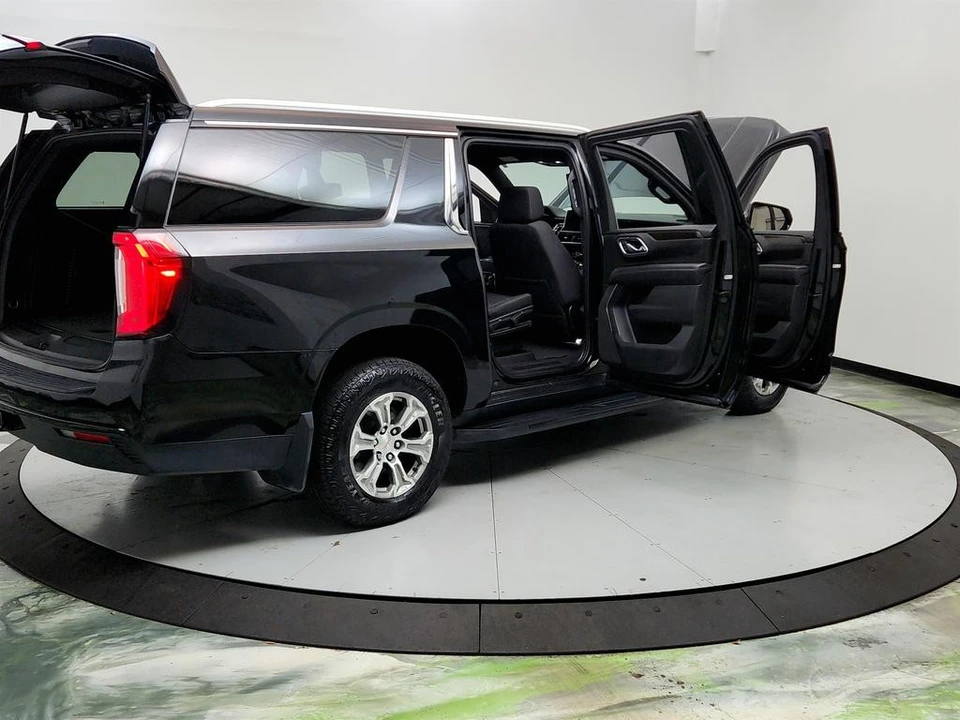 2022 GMC Yukon 5th Gen - Image 11 of 21