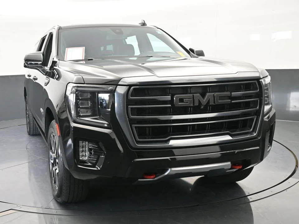 2022 GMC Yukon 5th Gen - Image 9 of 12