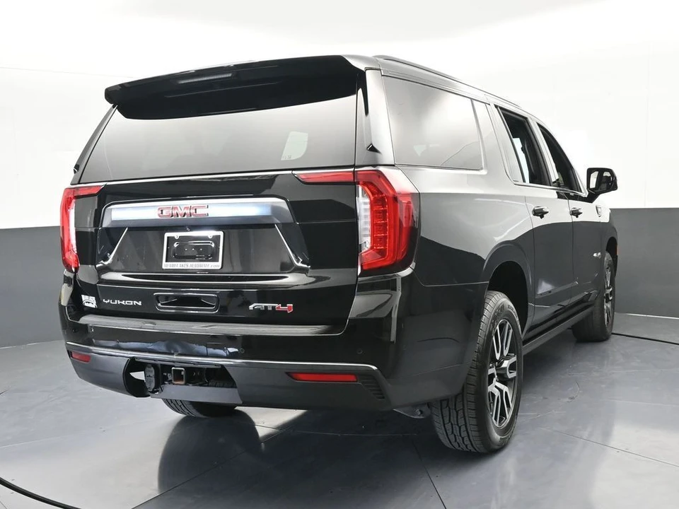 2022 GMC Yukon 5th Gen - Image 5 of 12