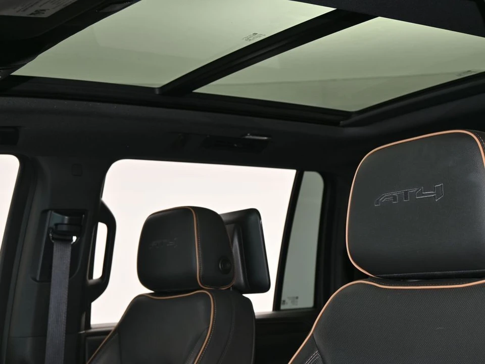 2022 GMC Yukon 5th Gen - Image 11 of 12