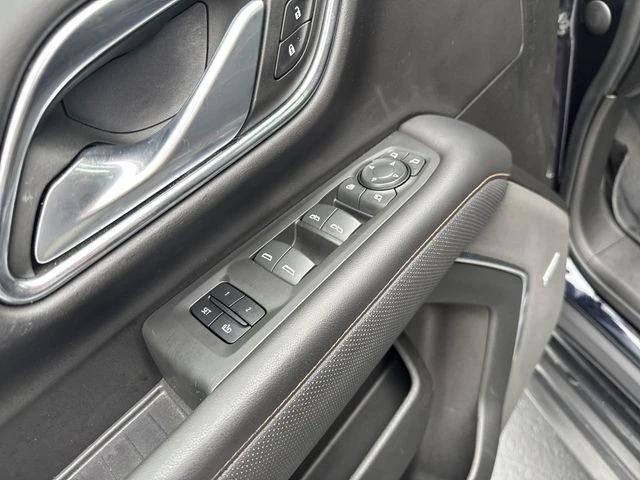 2022 GMC Yukon 5th Gen - Image 11 of 21