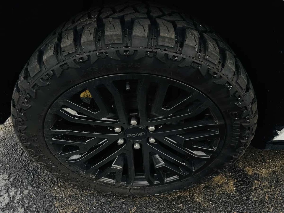 2022 GMC Yukon 5th Gen - Image 6 of 14