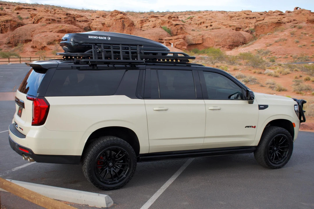 2022 GMC Yukon 5th Gen - Image 4 of 31