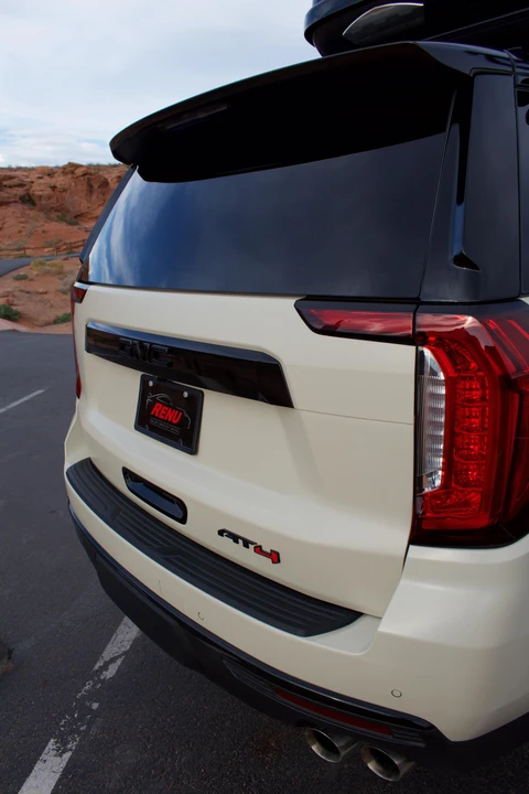 2022 GMC Yukon 5th Gen - Image 31 of 31