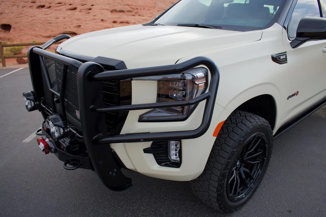 2022 GMC Yukon 5th Gen - Image 24 of 31