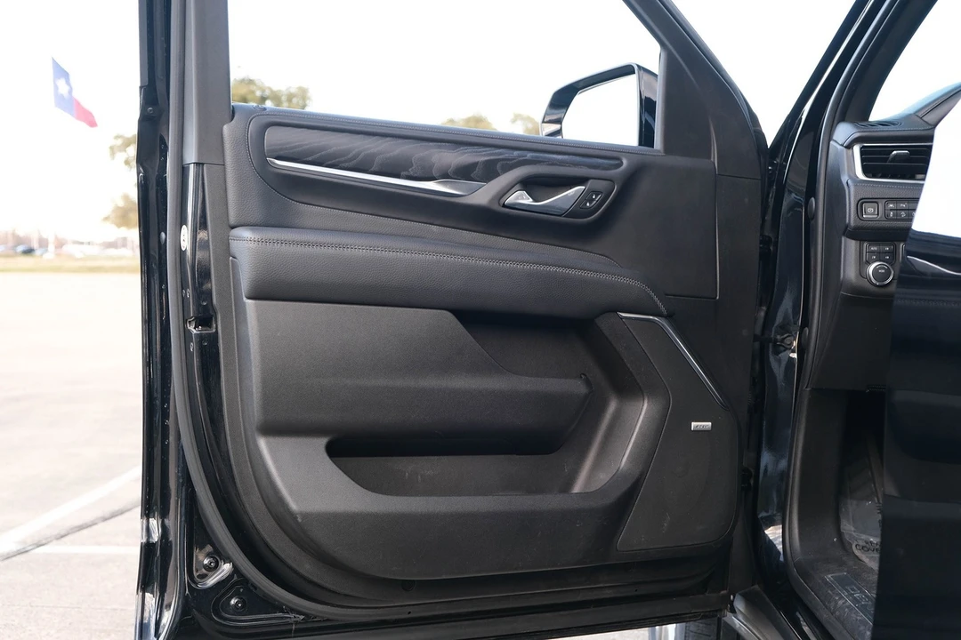 2022 GMC Yukon 5th Gen - Image 13 of 21