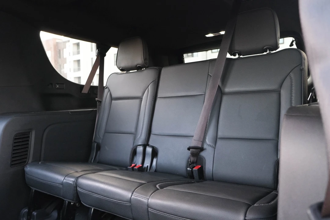 2022 GMC Yukon 5th Gen - Image 19 of 21