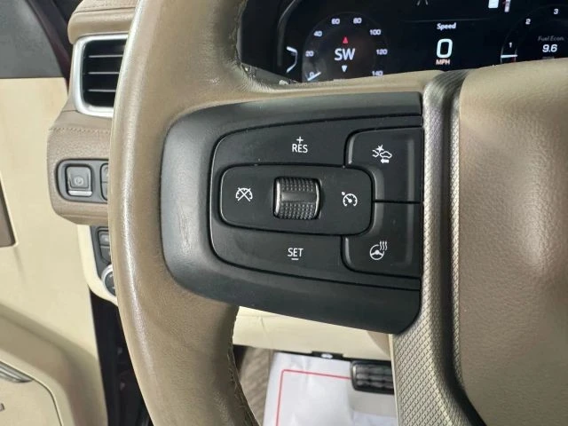 2022 GMC Yukon 5th Gen - Image 17 of 21