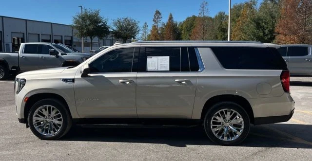 2022 GMC Yukon 5th Gen - Image 6 of 9