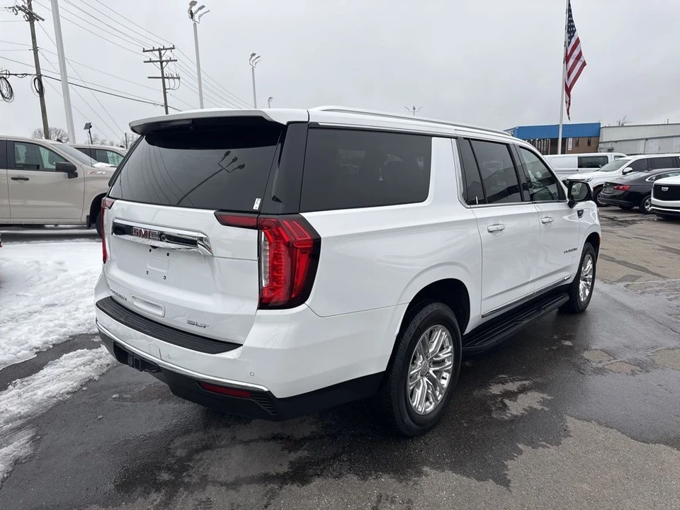 2022 GMC Yukon 5th Gen - Image 5 of 21