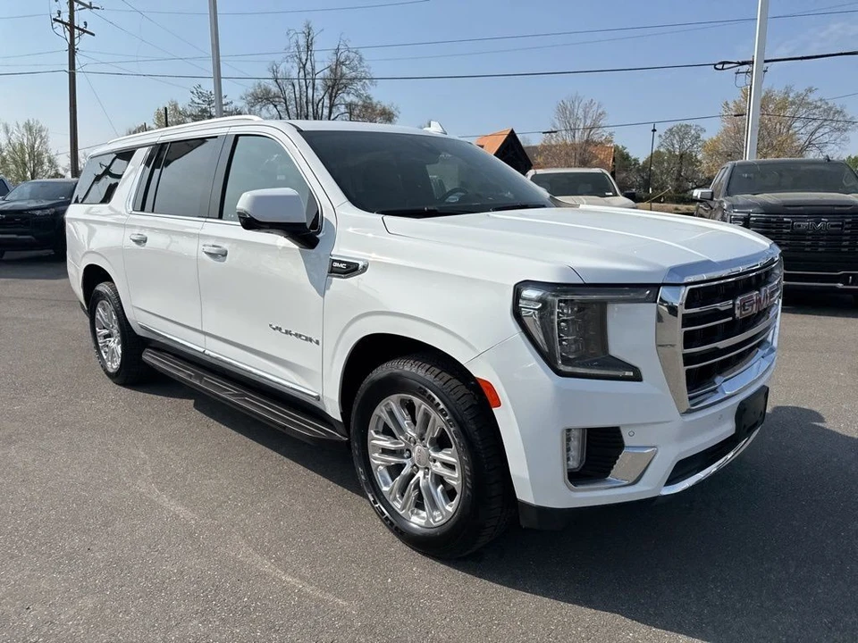 2022 GMC Yukon 5th Gen - Image 7 of 21