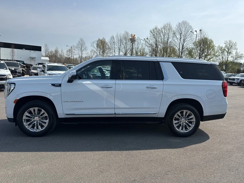 2022 GMC Yukon 5th Gen - Image 2 of 21