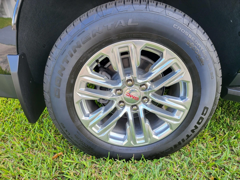 2022 GMC Yukon 5th Gen - Image 26 of 31