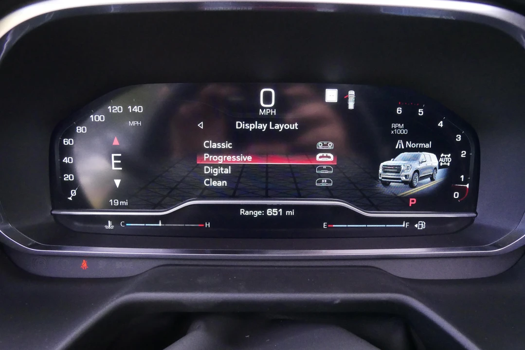 2022 GMC Yukon 5th Gen - Image 31 of 31