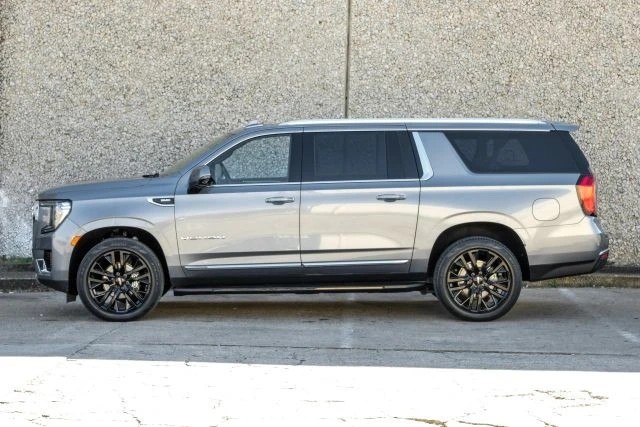 2022 GMC Yukon 5th Gen - Image 14 of 21
