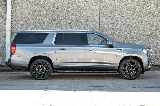 2022 GMC Yukon 5th Gen - Image 10 of 21