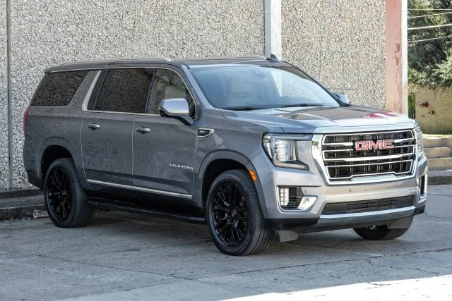 2022 GMC Yukon 5th Gen - Image 9 of 21