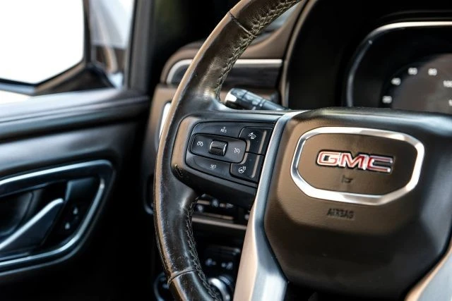 2022 GMC Yukon 5th Gen - Image 21 of 21