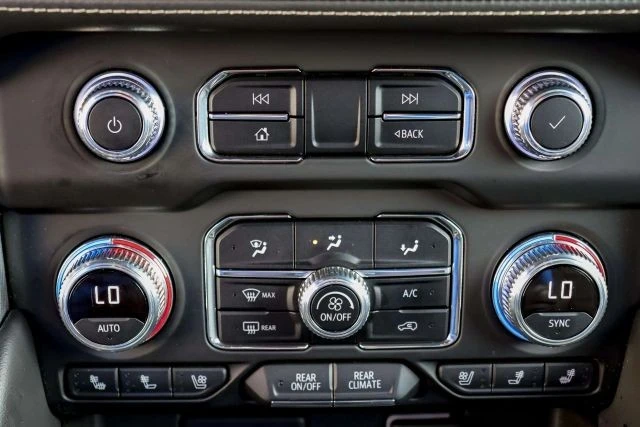 2022 GMC Yukon 5th Gen - Image 21 of 21