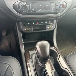 2022 GMC Canyon 2nd Gen - Image 10 of 17