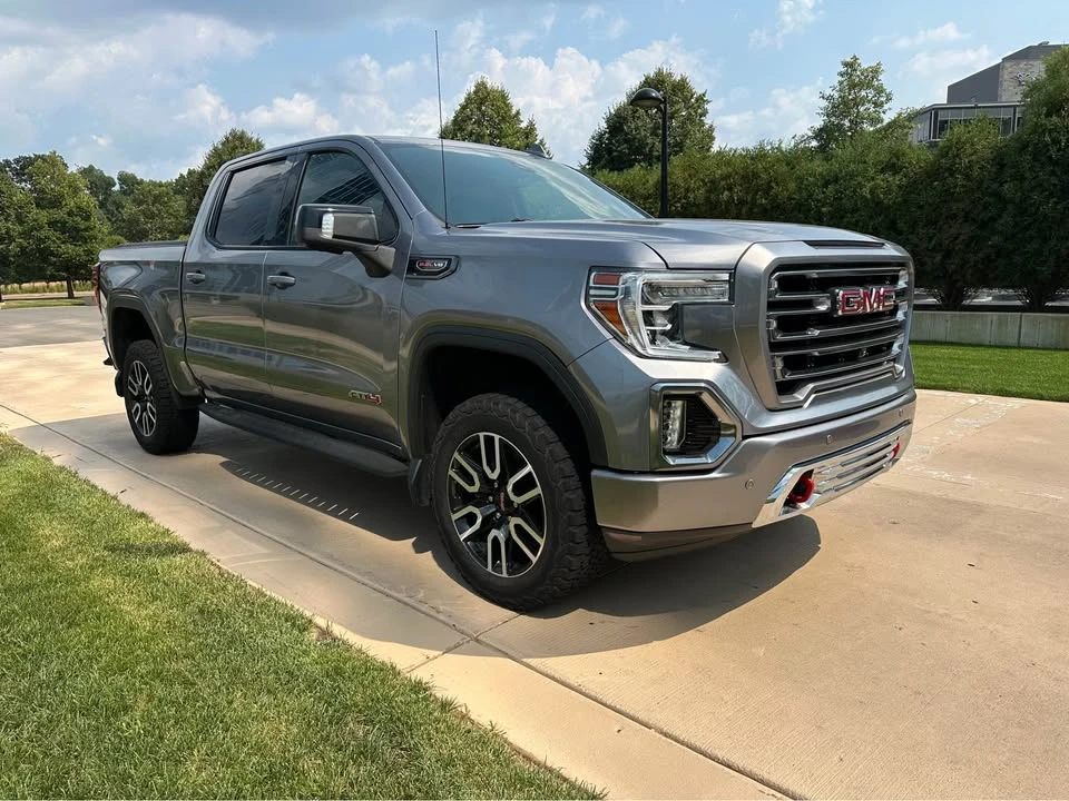 2022 GMC Sierra 5th Gen - Image 4 of 20