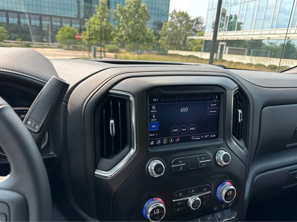 2022 GMC Sierra 5th Gen - Image 14 of 20