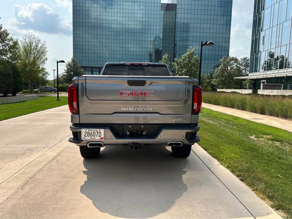 2022 GMC Sierra 5th Gen - Image 7 of 20