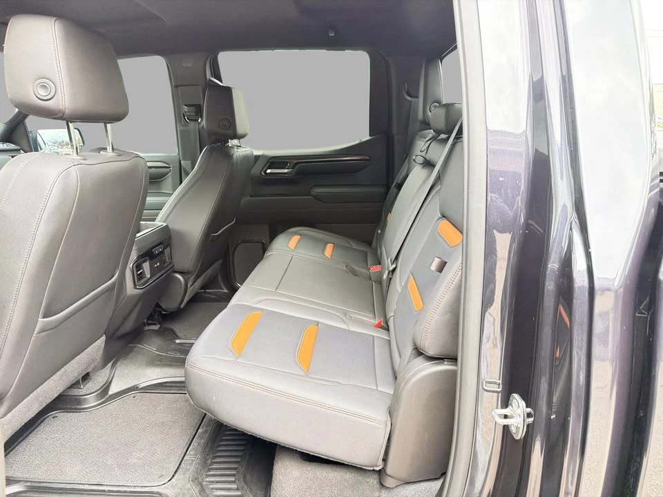 2022 GMC Sierra 5th Gen - Image 16 of 17