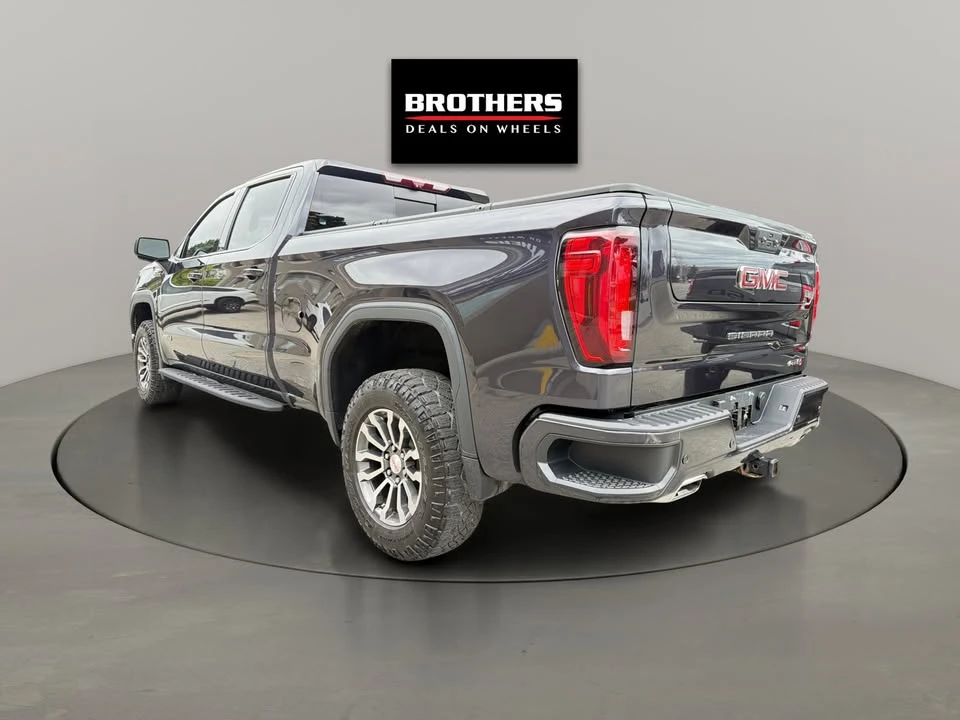 2022 GMC Sierra 5th Gen - Image 5 of 17