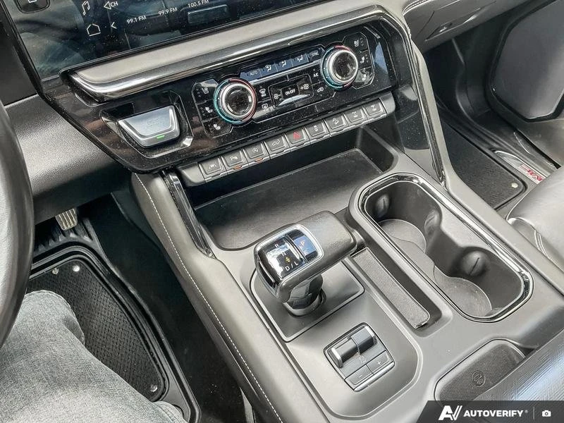 2022 GMC Sierra 5th Gen - Image 13 of 20