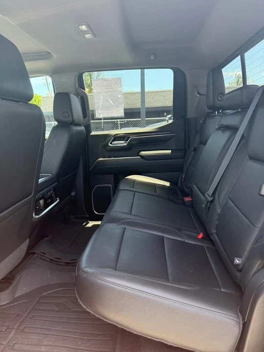 2022 GMC Sierra 5th Gen - Image 8 of 12