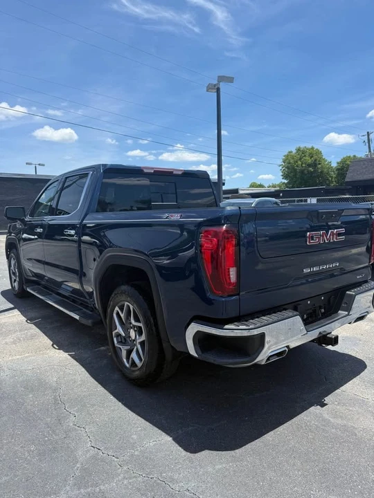 2022 GMC Sierra 5th Gen - Image 6 of 12
