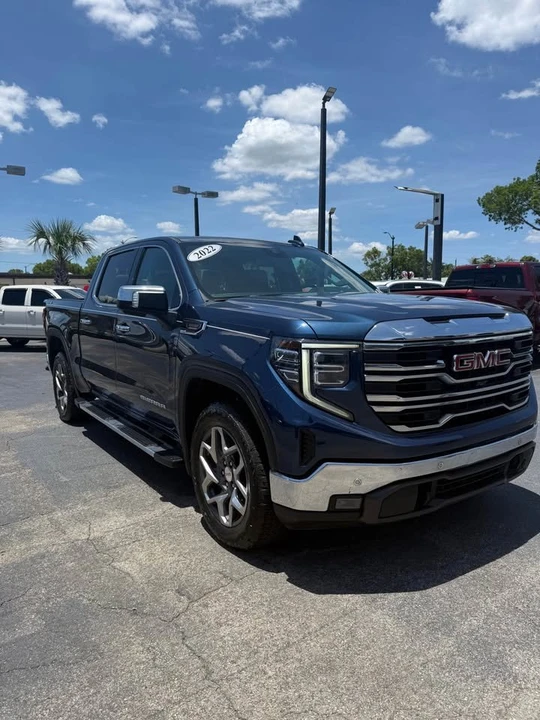 2022 GMC Sierra 5th Gen - Image 3 of 12