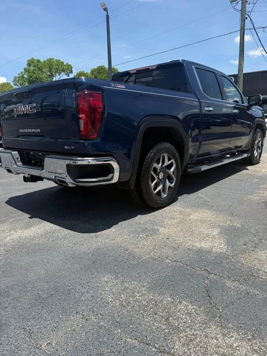 2022 GMC Sierra 5th Gen - Image 5 of 12