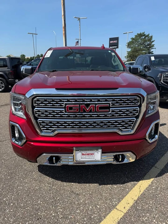 2022 GMC Sierra 5th Gen - Image 2 of 11