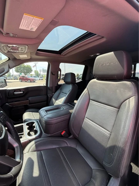 2022 GMC Sierra 5th Gen - Image 9 of 11